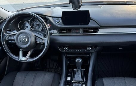 Mazda 6, 2019 год, 2 400 000 рублей, 9 фотография