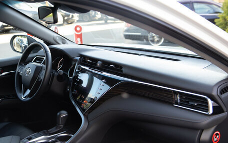 Toyota Camry, 2018 год, 4 050 000 рублей, 8 фотография
