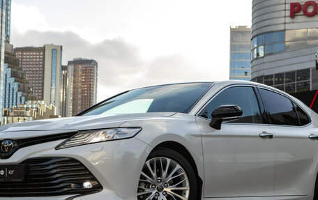 Toyota Camry, 2018 год, 4 050 000 рублей, 25 фотография