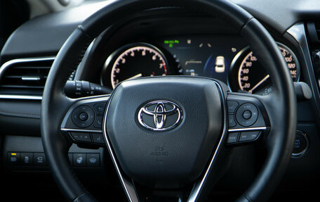 Toyota Camry, 2018 год, 4 050 000 рублей, 14 фотография