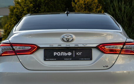 Toyota Camry, 2018 год, 4 050 000 рублей, 30 фотография