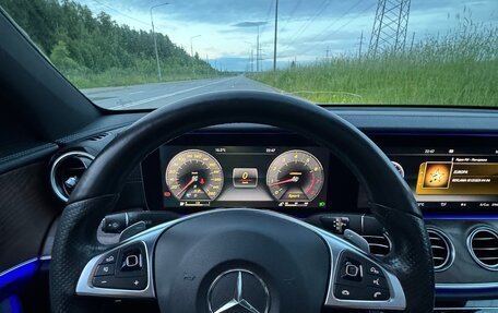 Mercedes-Benz E-Класс, 2016 год, 2 650 000 рублей, 5 фотография