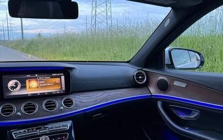 Mercedes-Benz E-Класс, 2016 год, 2 650 000 рублей, 8 фотография