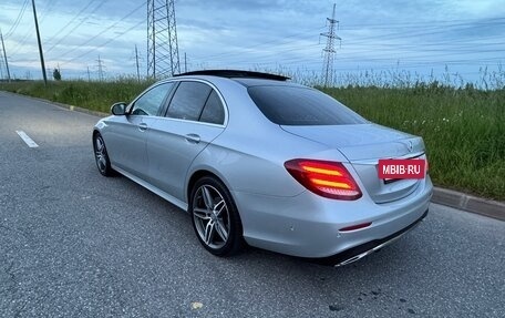 Mercedes-Benz E-Класс, 2016 год, 2 650 000 рублей, 4 фотография