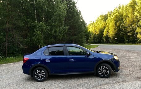 Renault Logan II, 2015 год, 620 000 рублей, 3 фотография