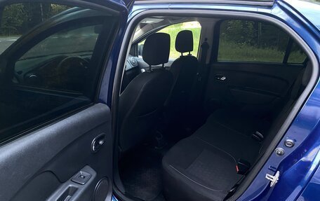 Renault Logan II, 2015 год, 620 000 рублей, 6 фотография