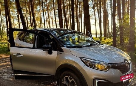Renault Kaptur I рестайлинг, 2018 год, 1 530 000 рублей, 6 фотография