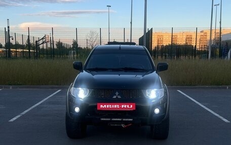 Mitsubishi L200 IV рестайлинг, 2013 год, 1 499 999 рублей, 8 фотография