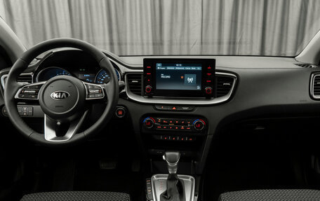 KIA cee'd III, 2020 год, 1 800 000 рублей, 8 фотография