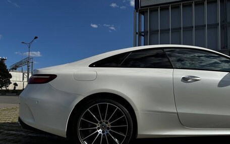 Mercedes-Benz E-Класс, 2019 год, 4 690 000 рублей, 4 фотография