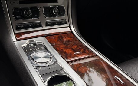 Jaguar XF I рестайлинг, 2011 год, 1 200 000 рублей, 29 фотография