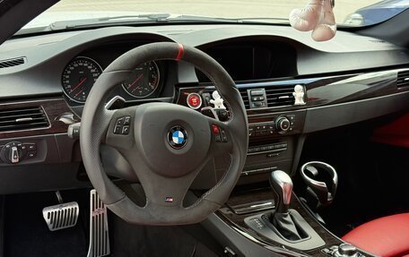 BMW 3 серия, 2011 год, 2 590 000 рублей, 18 фотография