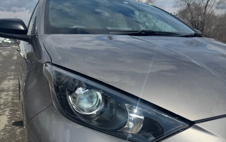 Toyota Yaris, 2020 год, 1 200 000 рублей, 3 фотография