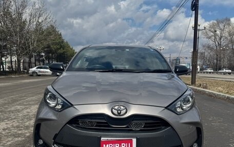 Toyota Yaris, 2020 год, 1 200 000 рублей, 1 фотография