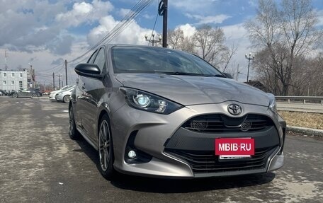 Toyota Yaris, 2020 год, 1 200 000 рублей, 2 фотография