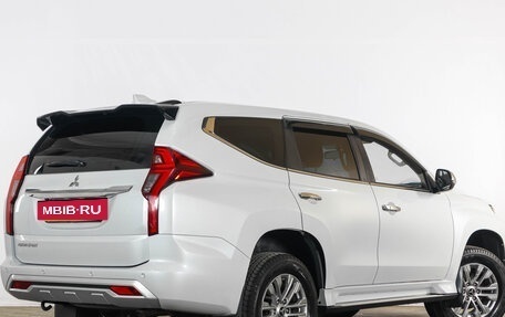 Mitsubishi Pajero Sport III рестайлинг, 2020 год, 3 699 000 рублей, 6 фотография