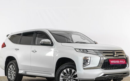 Mitsubishi Pajero Sport III рестайлинг, 2020 год, 3 699 000 рублей, 1 фотография