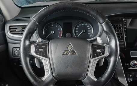 Mitsubishi Pajero Sport III рестайлинг, 2020 год, 3 699 000 рублей, 13 фотография