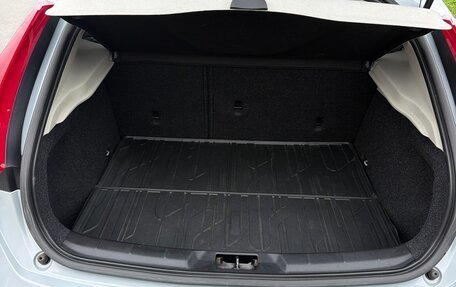 Volvo V40 II рестайлинг, 2013 год, 1 500 000 рублей, 8 фотография