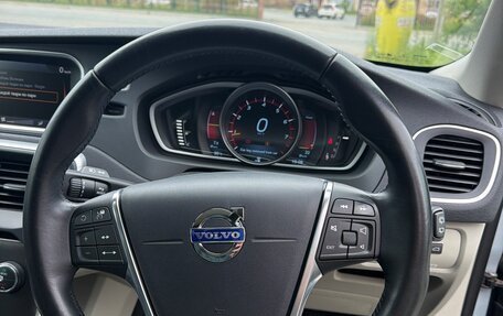 Volvo V40 II рестайлинг, 2013 год, 1 500 000 рублей, 11 фотография