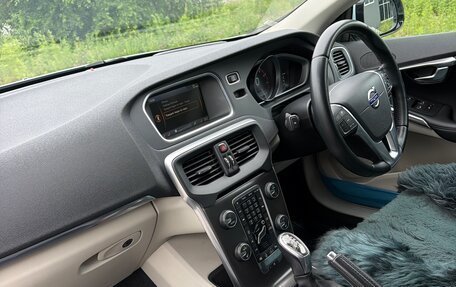 Volvo V40 II рестайлинг, 2013 год, 1 500 000 рублей, 17 фотография