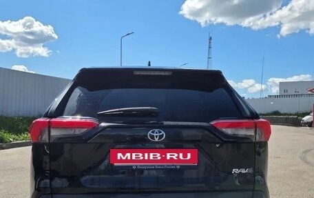 Toyota RAV4, 2023 год, 4 200 000 рублей, 6 фотография