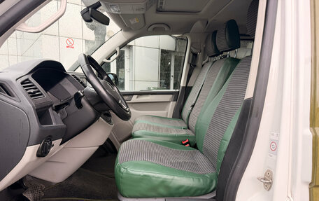 Volkswagen Transporter T6 рестайлинг, 2019 год, 4 000 000 рублей, 10 фотография