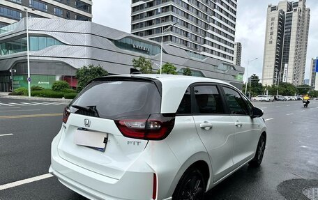 Honda Fit, 2022 год, 1 220 700 рублей, 3 фотография