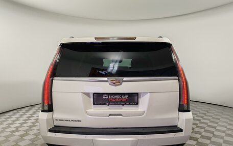 Cadillac Escalade IV, 2015 год, 2 929 000 рублей, 6 фотография