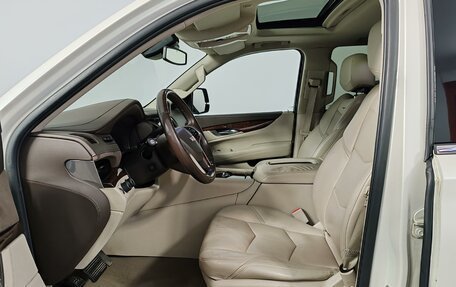 Cadillac Escalade IV, 2015 год, 2 929 000 рублей, 16 фотография