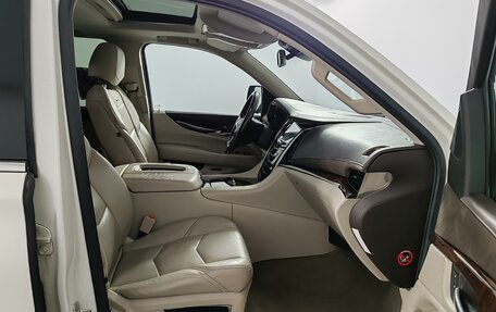 Cadillac Escalade IV, 2015 год, 2 929 000 рублей, 20 фотография