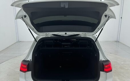 Volkswagen Golf VIII, 2021 год, 1 878 000 рублей, 6 фотография