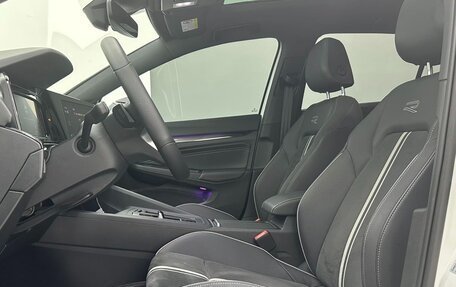 Volkswagen Golf VIII, 2021 год, 1 878 000 рублей, 7 фотография