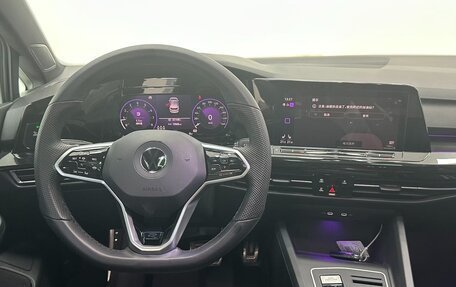 Volkswagen Golf VIII, 2021 год, 1 878 000 рублей, 10 фотография
