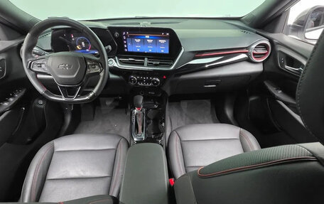 Chevrolet Trax, 2023 год, 1 570 000 рублей, 5 фотография