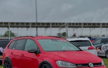 Volkswagen Golf VII, 2015 год, 1 999 999 рублей, 21 фотография