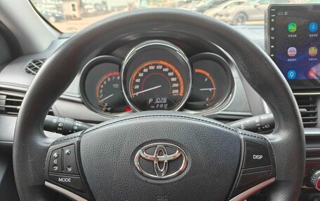 Toyota Yaris XP150 рестайлинг, 2022 год, 1 330 700 рублей, 10 фотография