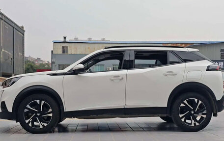 Peugeot 2008 II, 2023 год, 1 320 000 рублей, 7 фотография