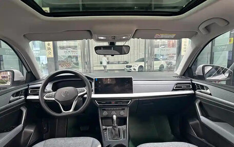 Volkswagen Lavida, 2023 год, 1 350 000 рублей, 8 фотография