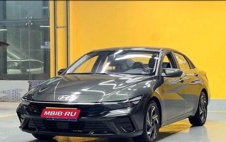 Hyundai Elantra, 2022 год, 1 300 000 рублей, 1 фотография
