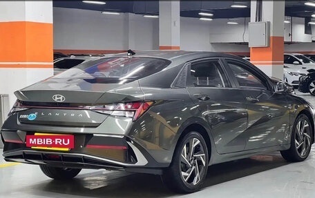 Hyundai Elantra, 2022 год, 1 300 000 рублей, 7 фотография