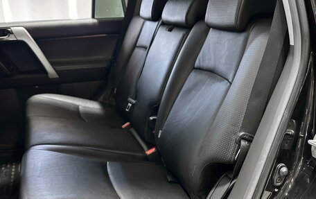 Toyota Land Cruiser Prado 150 рестайлинг 2, 2013 год, 3 197 000 рублей, 12 фотография