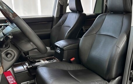 Toyota Land Cruiser Prado 150 рестайлинг 2, 2013 год, 3 197 000 рублей, 11 фотография