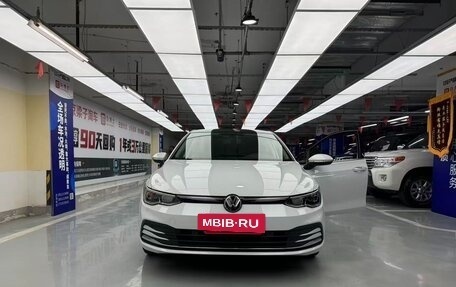 Volkswagen Golf VIII, 2021 год, 1 780 700 рублей, 3 фотография