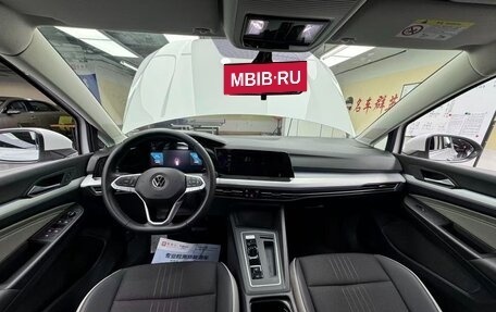 Volkswagen Golf VIII, 2021 год, 1 780 700 рублей, 8 фотография