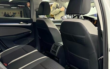 Volkswagen Golf VIII, 2021 год, 1 780 700 рублей, 12 фотография