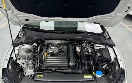 Volkswagen Golf VIII, 2021 год, 1 780 700 рублей, 13 фотография