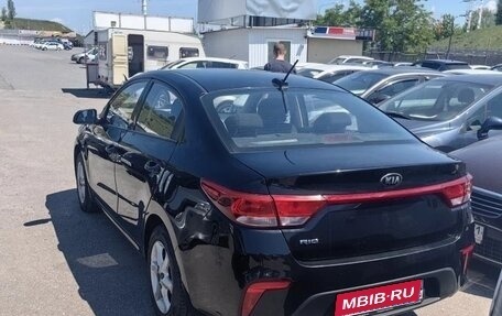 KIA Rio IV, 2017 год, 1 100 000 рублей, 3 фотография