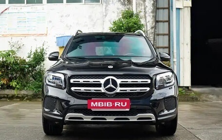 Mercedes-Benz GLB, 2023 год, 2 090 222 рублей, 2 фотография