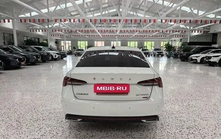Skoda Octavia IV, 2022 год, 1 240 000 рублей, 6 фотография
